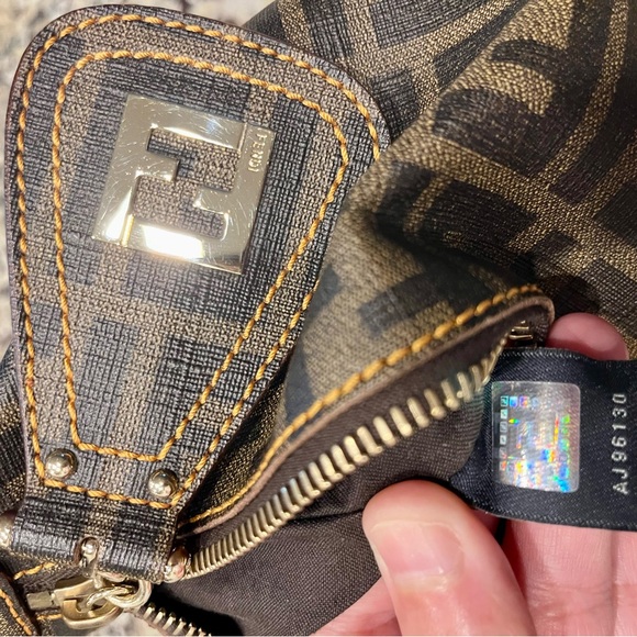 💯Authentic Fendi Zucchino and Zucca combination canvas leather handbag - Picture 6 of 16